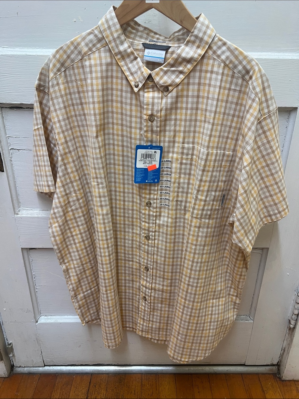 NWT M’s Columbia Rapid Rivers SS- Tan/ Cream